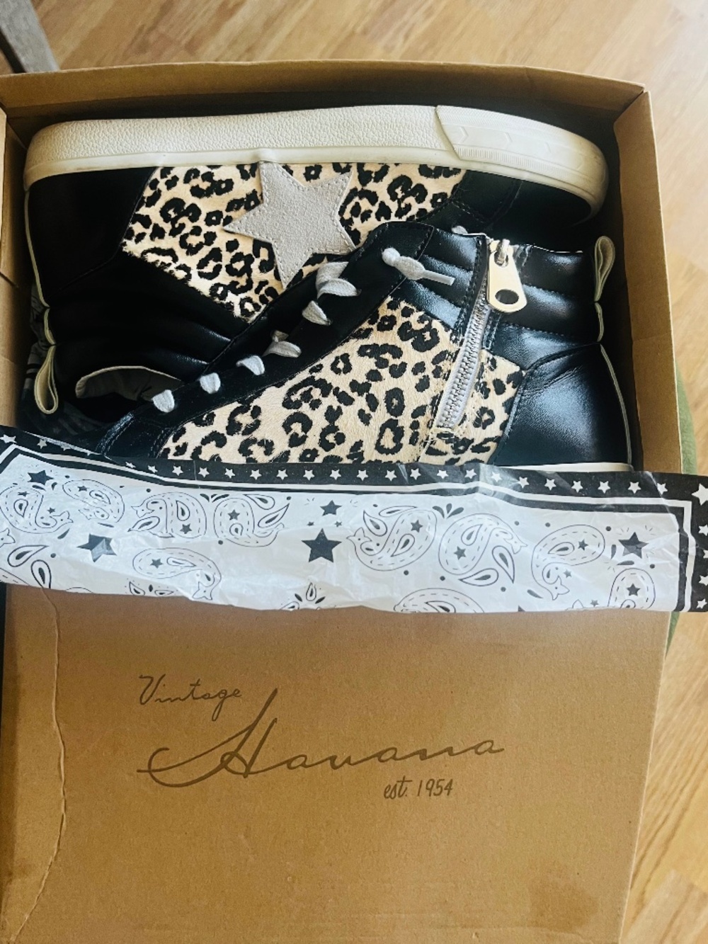 Vintage Havana sneakers